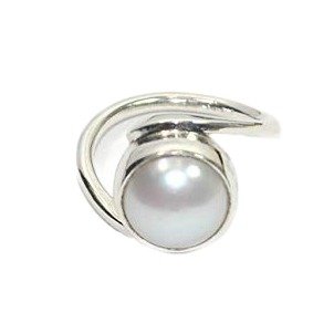 6.25 RATTI PEARL SILVER RING